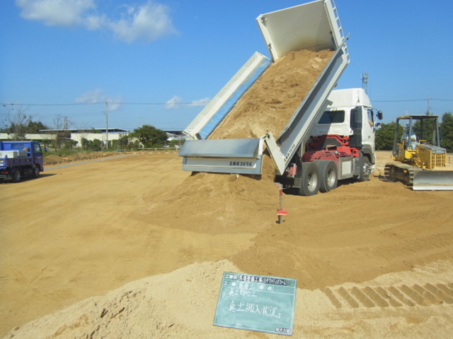 馬場整備工事(ヨシザワライディングファーム)